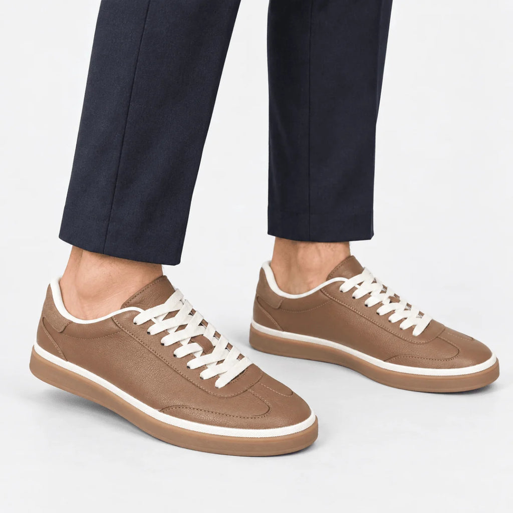 Men’s Retro leather sneakers with contrast soles image 6