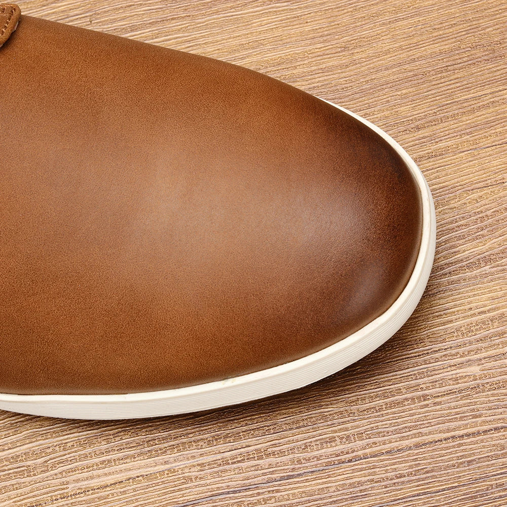 Men's Leather Casual Sneakers image 1