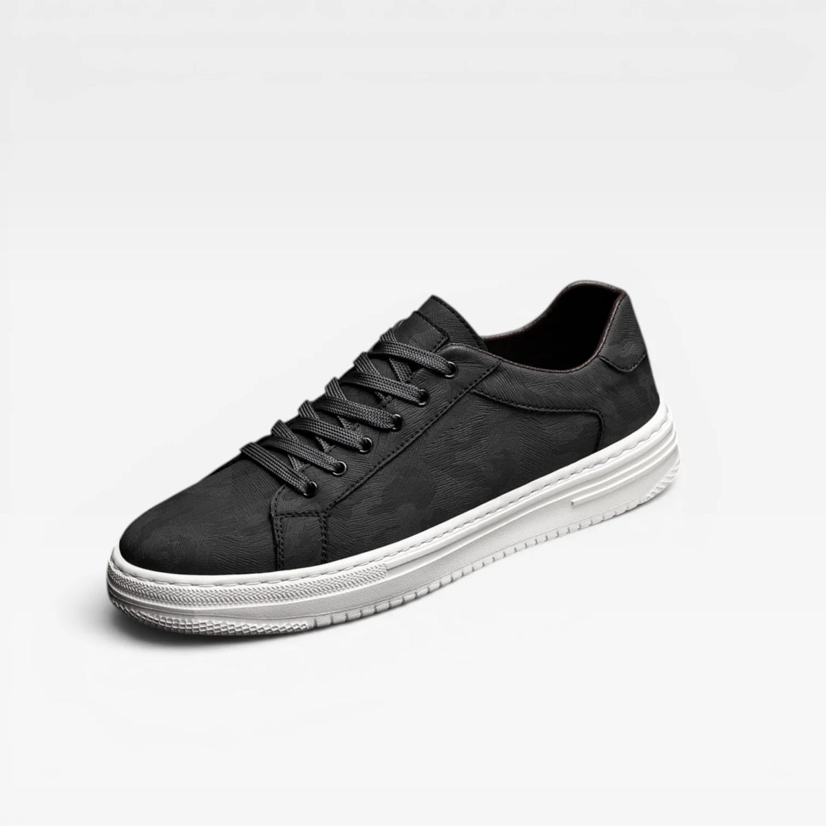 Men's Leather Trainers – Classic Lace Up Smart Casual Everyday Sneakers image